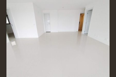 Apartamento à venda com 156m², 3 quartos e 2 vagas