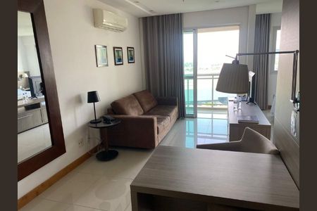 Apartamento à venda com 38m², 1 quarto e 1 vaga