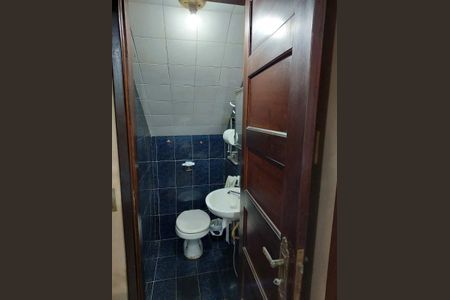 Casa à venda com 194m², 3 quartos e 2 vagas