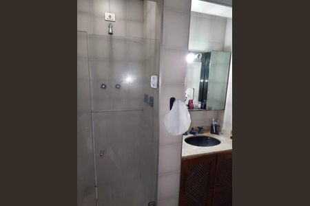 Casa à venda com 194m², 3 quartos e 2 vagas