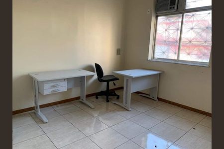 Casa à venda com 110m², 3 quartos e sem vaga