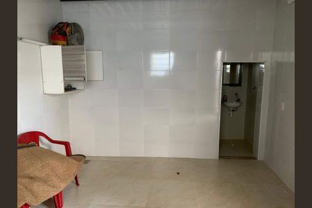 Casa à venda com 110m², 3 quartos e sem vaga