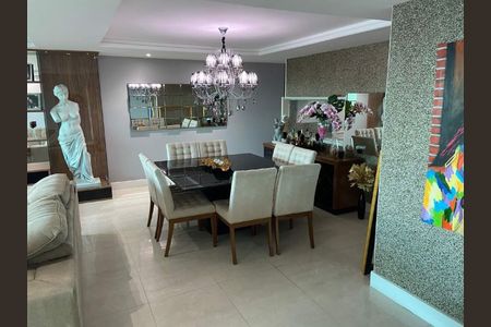 Apartamento à venda com 199m², 3 quartos e 3 vagas