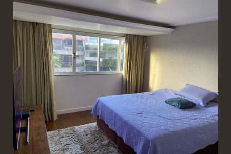 Apartamento à venda com 199m², 3 quartos e 3 vagas