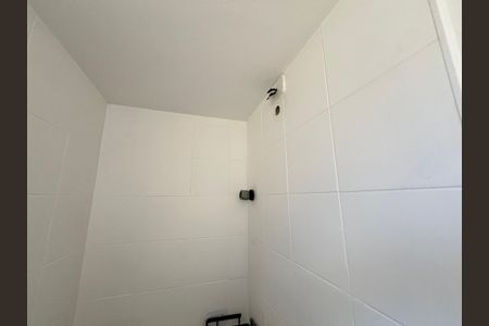 Apartamento à venda com 105m², 2 quartos e 2 vagasBanheiro de serviço