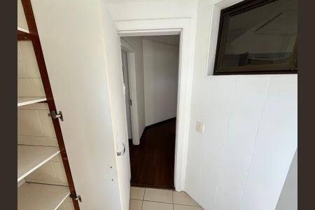 Apartamento à venda com 105m², 2 quartos e 2 vagasÁrea de Serviço