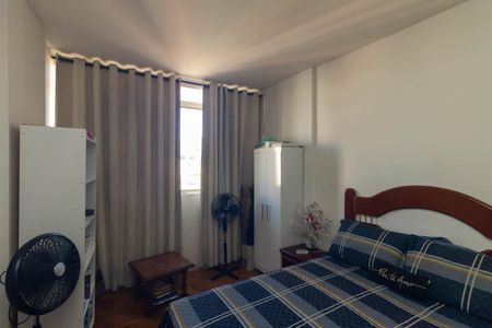 Apartamento à venda com 120m², 2 quartos e sem vagaQuarto 2
