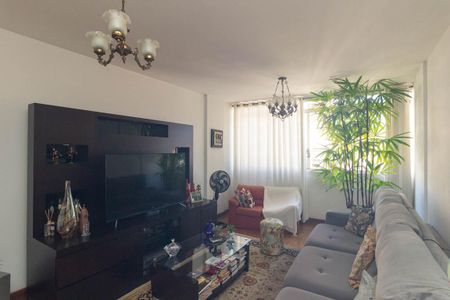 Apartamento à venda com 120m², 2 quartos e sem vagaSala