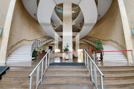 Apartamento à venda com 120m², 2 quartos e sem vagaÁrea comum - Hall Social