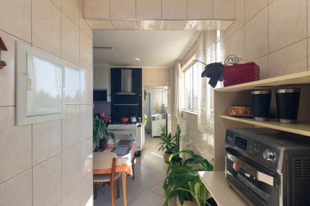 Apartamento à venda com 120m², 2 quartos e sem vagaCozinha