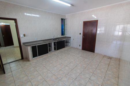 Casa para alugar com 225m², 3 quartos e 4 vagasCozinha