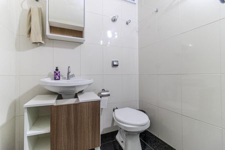 Apartamento à venda com 80m², 3 quartos e sem vaga Apartamento à venda com 80m², 3 quartos e sem vagaBanheiro