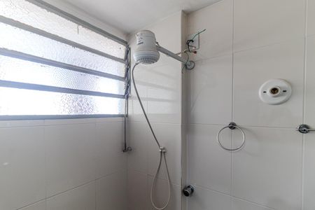 Apartamento à venda com 80m², 3 quartos e sem vaga Apartamento à venda com 80m², 3 quartos e sem vagaBanheiro de Serviço