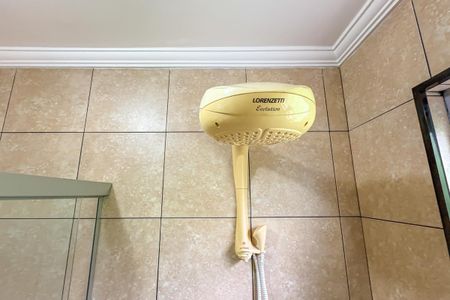 Casa à venda com 266m², 3 quartos e 2 vagas Casa à venda com 266m², 3 quartos e 2 vagasBanheiro Social