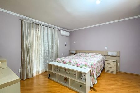 Casa à venda com 266m², 3 quartos e 2 vagas Casa à venda com 266m², 3 quartos e 2 vagasSuíte 1