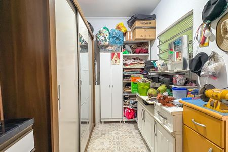 Casa à venda com 266m², 3 quartos e 2 vagas Casa à venda com 266m², 3 quartos e 2 vagasQuarto de Serviço