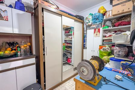 Casa à venda com 266m², 3 quartos e 2 vagas Casa à venda com 266m², 3 quartos e 2 vagasQuarto de Serviço