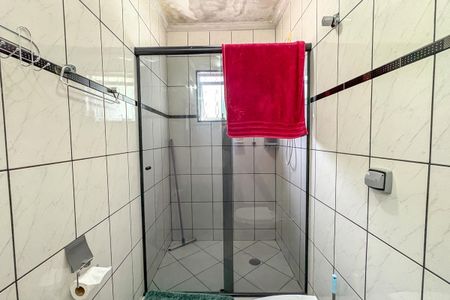 Casa à venda com 266m², 3 quartos e 2 vagas Casa à venda com 266m², 3 quartos e 2 vagasBanheiro da Suíte 2