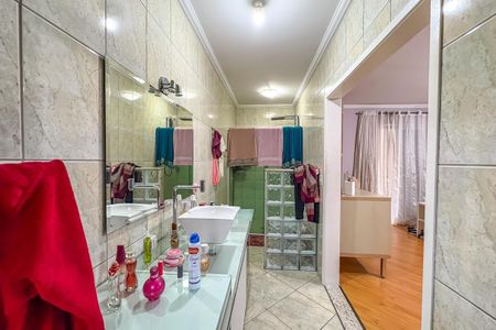 Casa à venda com 266m², 3 quartos e 2 vagas Casa à venda com 266m², 3 quartos e 2 vagasBanheiro da Suíte 1