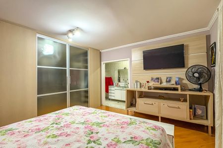 Casa à venda com 266m², 3 quartos e 2 vagas Casa à venda com 266m², 3 quartos e 2 vagasSuíte 1