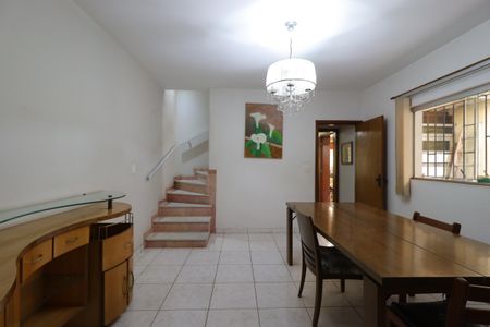 Casa à venda com 220m², 3 quartos e 2 vagasSala de Jantar