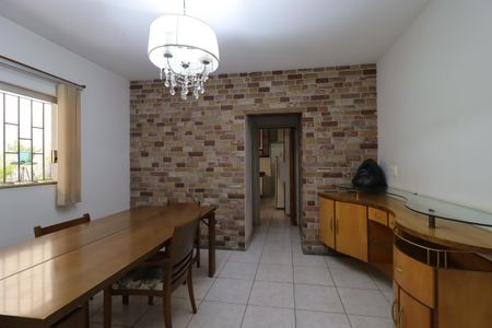 Casa à venda com 220m², 3 quartos e 2 vagasSala de Jantar