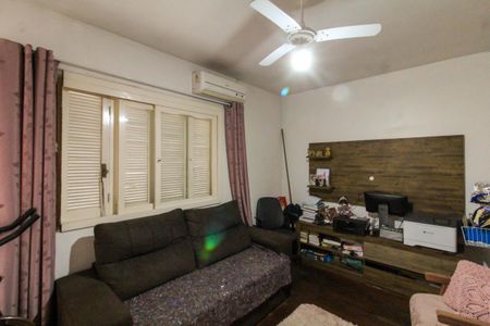 Casa à venda com 200m², 3 quartos e 3 vagasSala