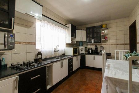 Casa à venda com 200m², 3 quartos e 3 vagasCozinha