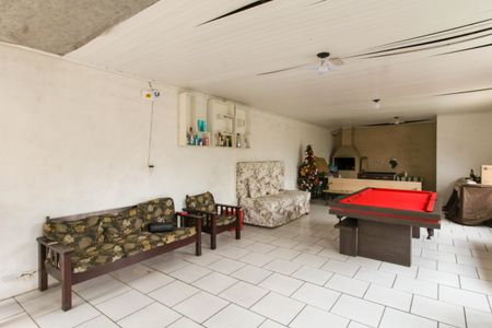 Casa à venda com 200m², 3 quartos e 3 vagasÁrea gourmet