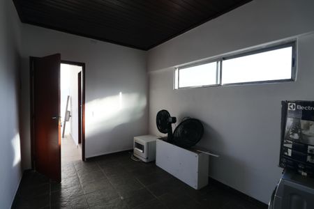 Apartamento para alugar com 220m², 5 quartos e 2 vagas Apartamento para alugar com 220m², 5 quartos e 2 vagasQuarto