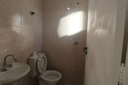 Apartamento para alugar com 220m², 5 quartos e 2 vagas Apartamento para alugar com 220m², 5 quartos e 2 vagasBanheiro de serviço