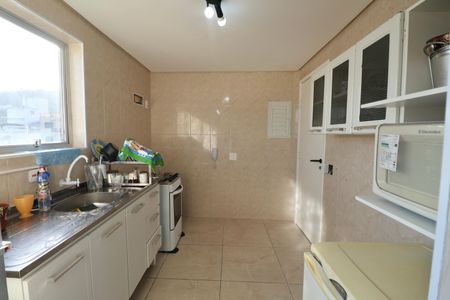 Apartamento para alugar com 220m², 5 quartos e 2 vagas Apartamento para alugar com 220m², 5 quartos e 2 vagasCozinha