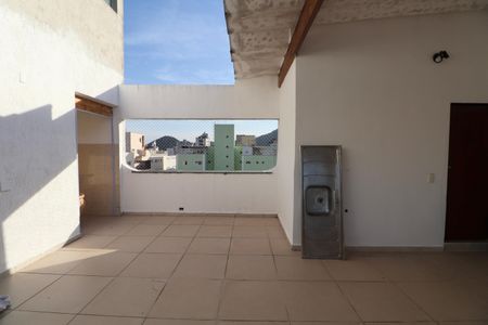 Apartamento para alugar com 220m², 5 quartos e 2 vagas Apartamento para alugar com 220m², 5 quartos e 2 vagasVaranda