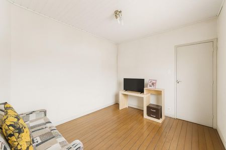 Casa à venda com 180m², 2 quartos e 1 vaga Casa à venda com 180m², 2 quartos e 1 vagaQuarto 2