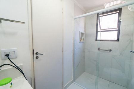 Apartamento à venda com 65m², 2 quartos e 1 vaga Apartamento à venda com 65m², 2 quartos e 1 vagaBanheiro