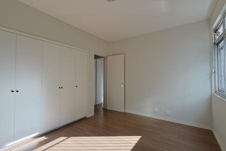 Apartamento à venda com 97m², 3 quartos e 1 vagaSuíte