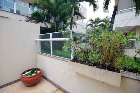 Apartamento à venda com 179m², 2 quartos e 2 vagasÁrea Externa