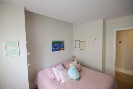 Apartamento à venda com 179m², 2 quartos e 2 vagasQuarto