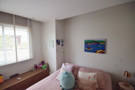 Apartamento à venda com 179m², 2 quartos e 2 vagasQuarto