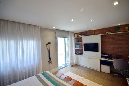 Apartamento à venda com 179m², 2 quartos e 2 vagasSuíte