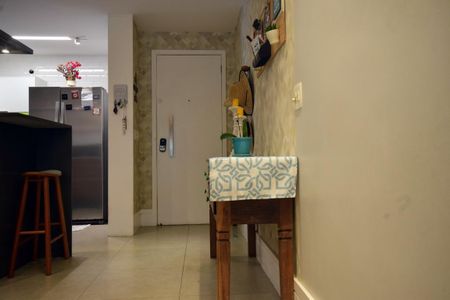 Apartamento à venda com 179m², 2 quartos e 2 vagasSala