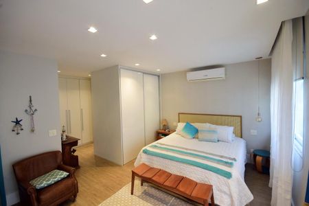 Apartamento à venda com 179m², 2 quartos e 2 vagasSuíte