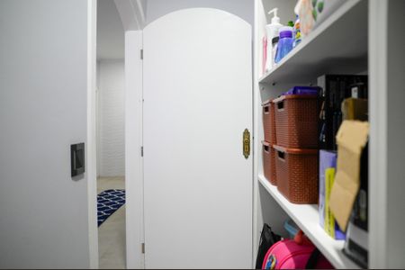 Casa à venda com 450m², 4 quartos e 4 vagas Casa à venda com 450m², 4 quartos e 4 vagasCloset - Casa