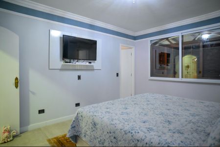 Casa à venda com 450m², 4 quartos e 4 vagas Casa à venda com 450m², 4 quartos e 4 vagasSuite 3