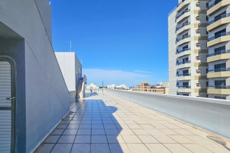 Apartamento para alugar com 70m², 2 quartos e 1 vagaÁrea de Lazer