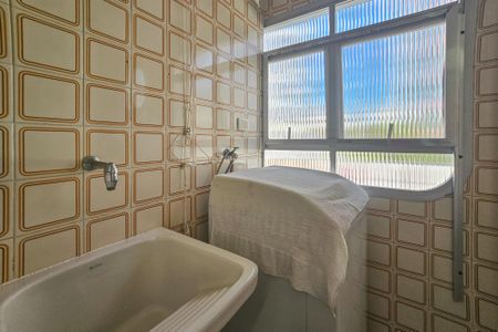 Apartamento para alugar com 70m², 2 quartos e 1 vagaÁrea de Serviço