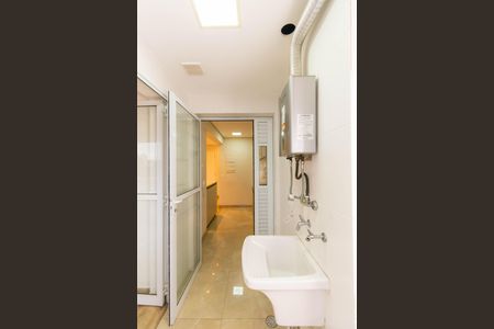 Apartamento à venda com 70m², 2 quartos e 1 vagaÁrea de Serviço