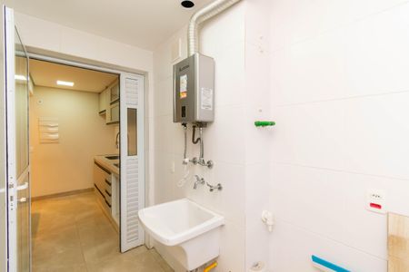Apartamento à venda com 70m², 2 quartos e 1 vagaÁrea de Serviço