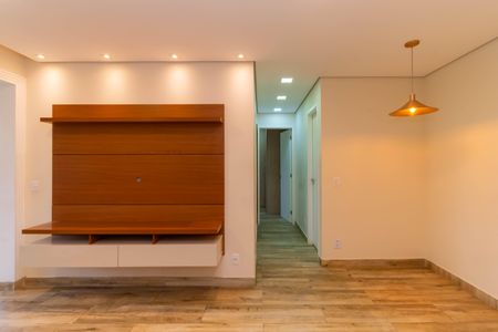 Apartamento à venda com 70m², 2 quartos e 1 vagaSala