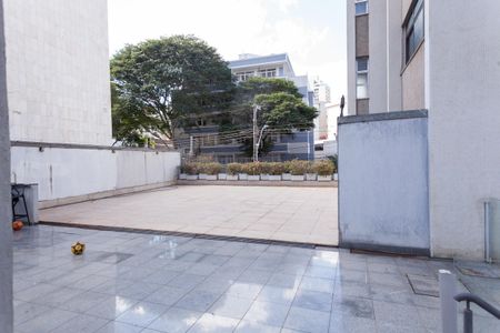 Apartamento à venda com 330m², 3 quartos e 2 vagas Apartamento à venda com 330m², 3 quartos e 2 vagasÁrea comum